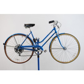 1977 Schwinn Suburban  5 speed Bicycle 19"