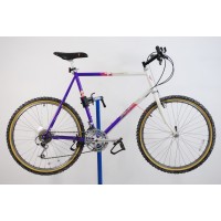 1988 Specialized Stumpjumper Comp Mountain Bicycle 23"